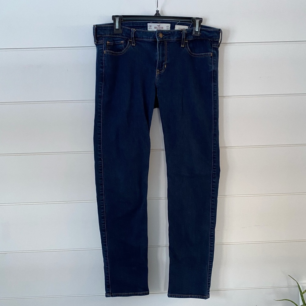 Hollister Low Rise Skinny Jeans 31